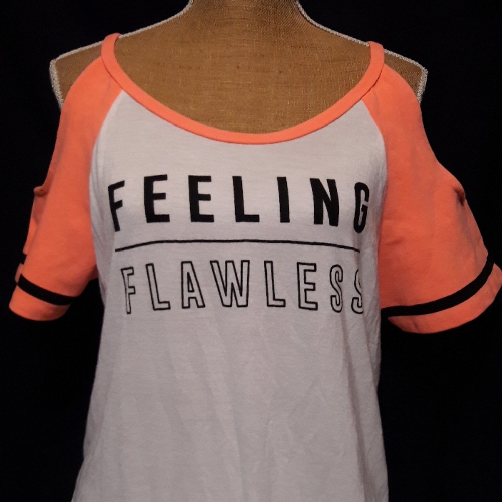 Hot Gal cold shoulder Top  jr.s XL